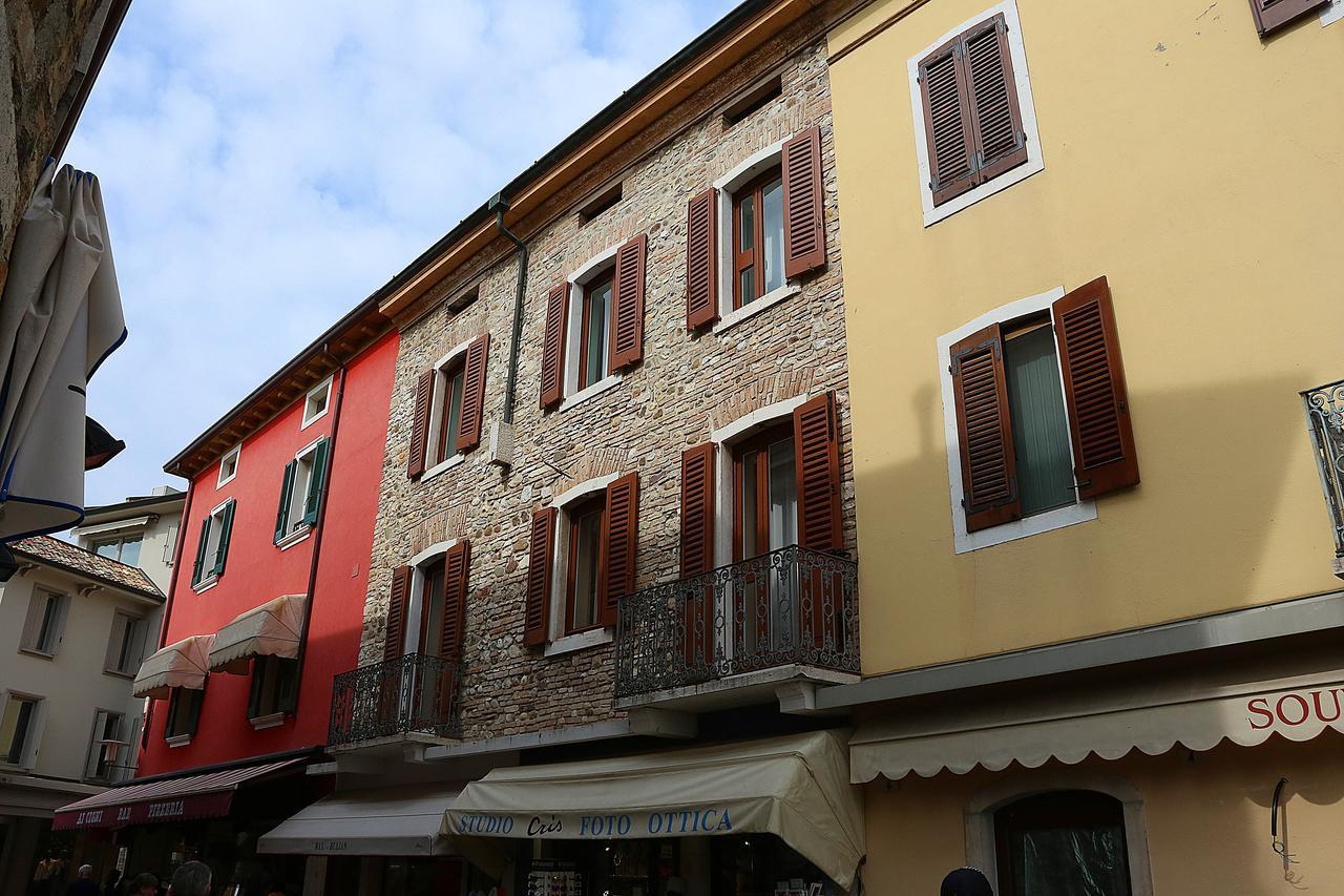 Aurora Sirmione Appartamenti Екстер'єр фото